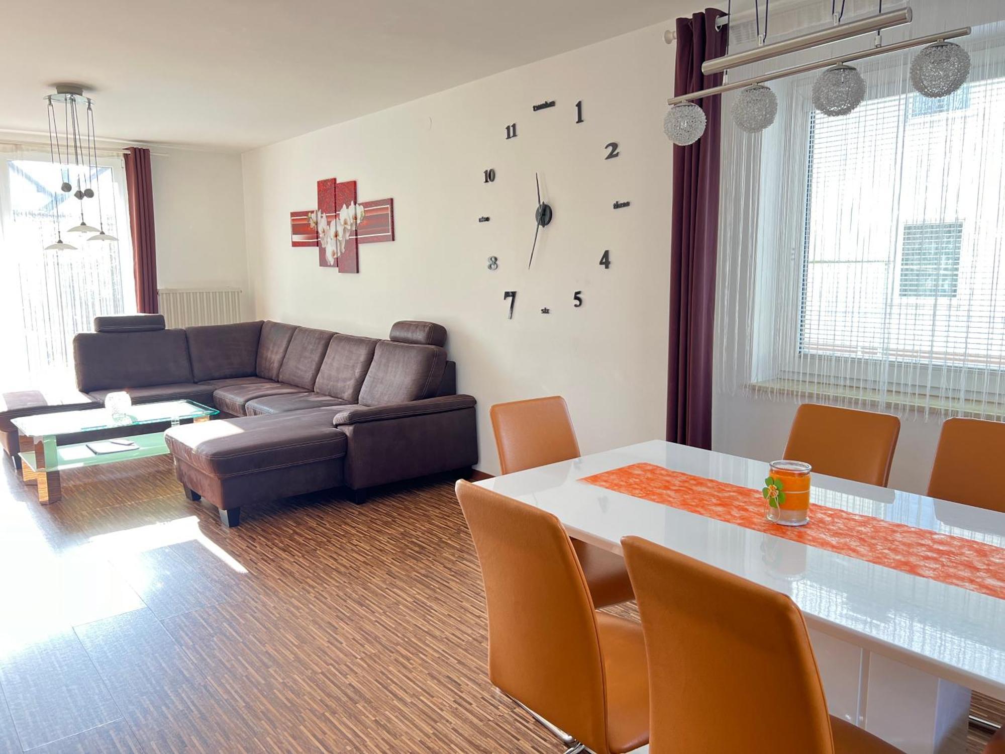 Bogi'S Ferienhaus - Pension Laakirchen Εξωτερικό φωτογραφία